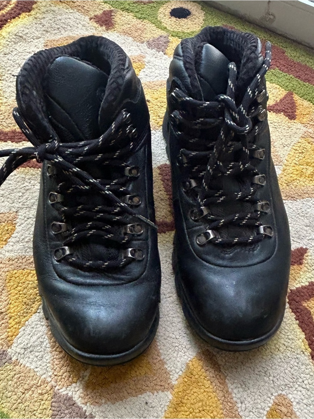 Hi-Tec Black Leather Hiking Boots Lace Up Outdoor Trail Ankle Boots
